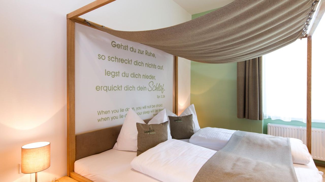 Hl. Dreifaltigkeit - Schlafzimmer Hl. Dreifaltigkeit - Schlafzimmer